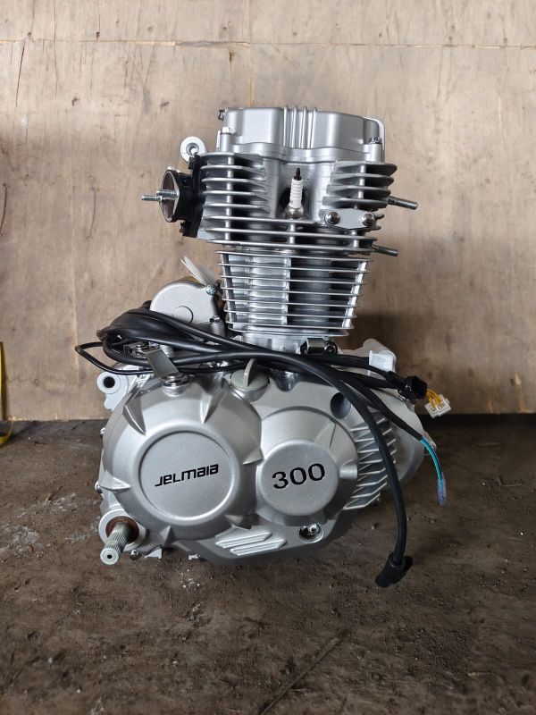 Двигатель  эндуро CG/300 куб 6 ступка(Белый цвет)  jelmaia M21 ,M25,M23