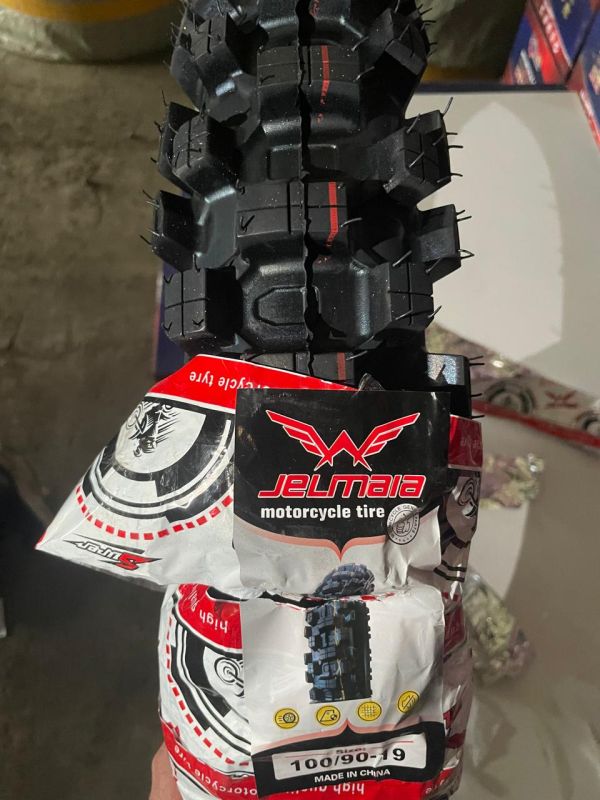 Покрышка 80/100-19